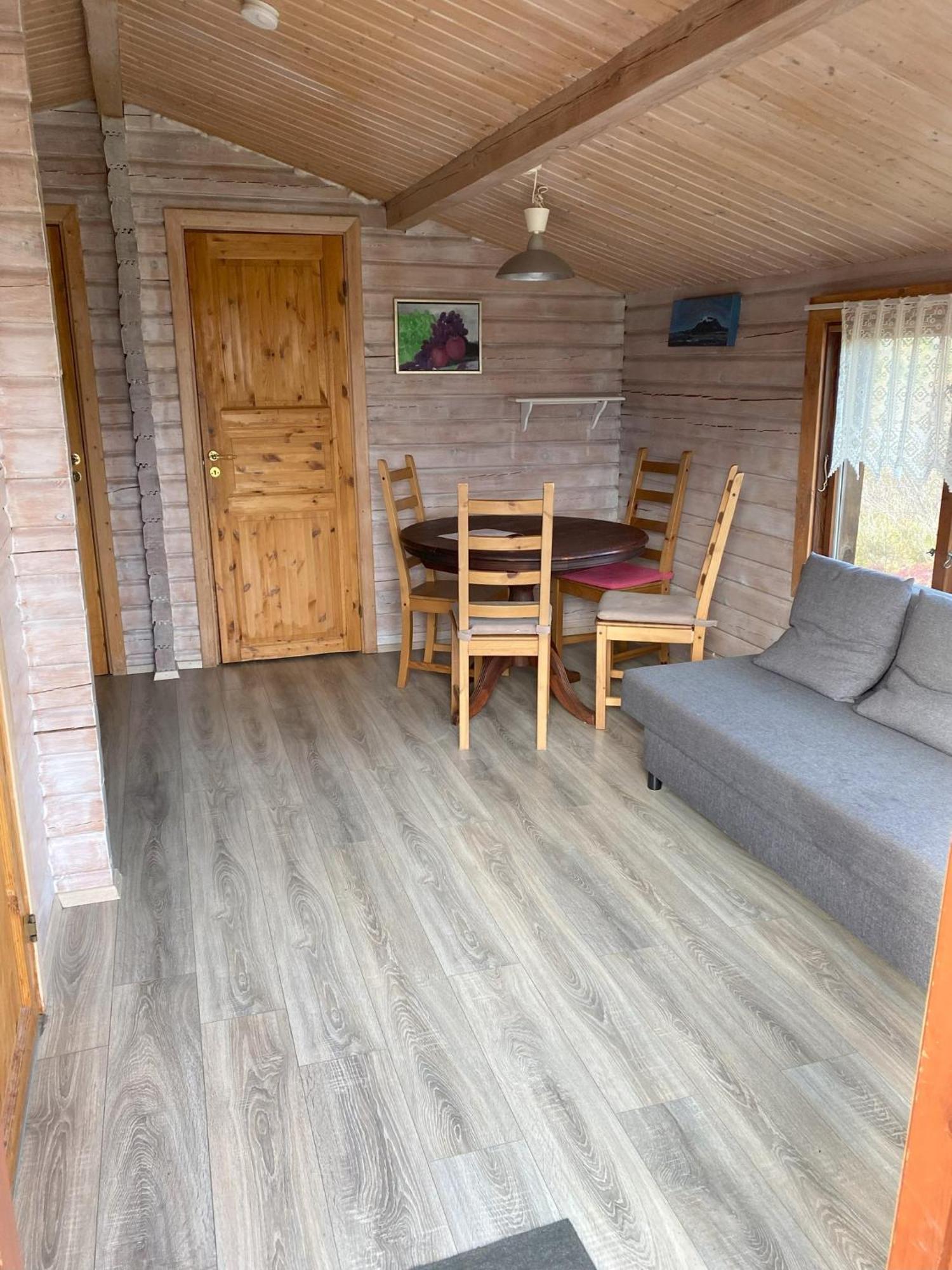 Uthlid Cottages Екстериор снимка