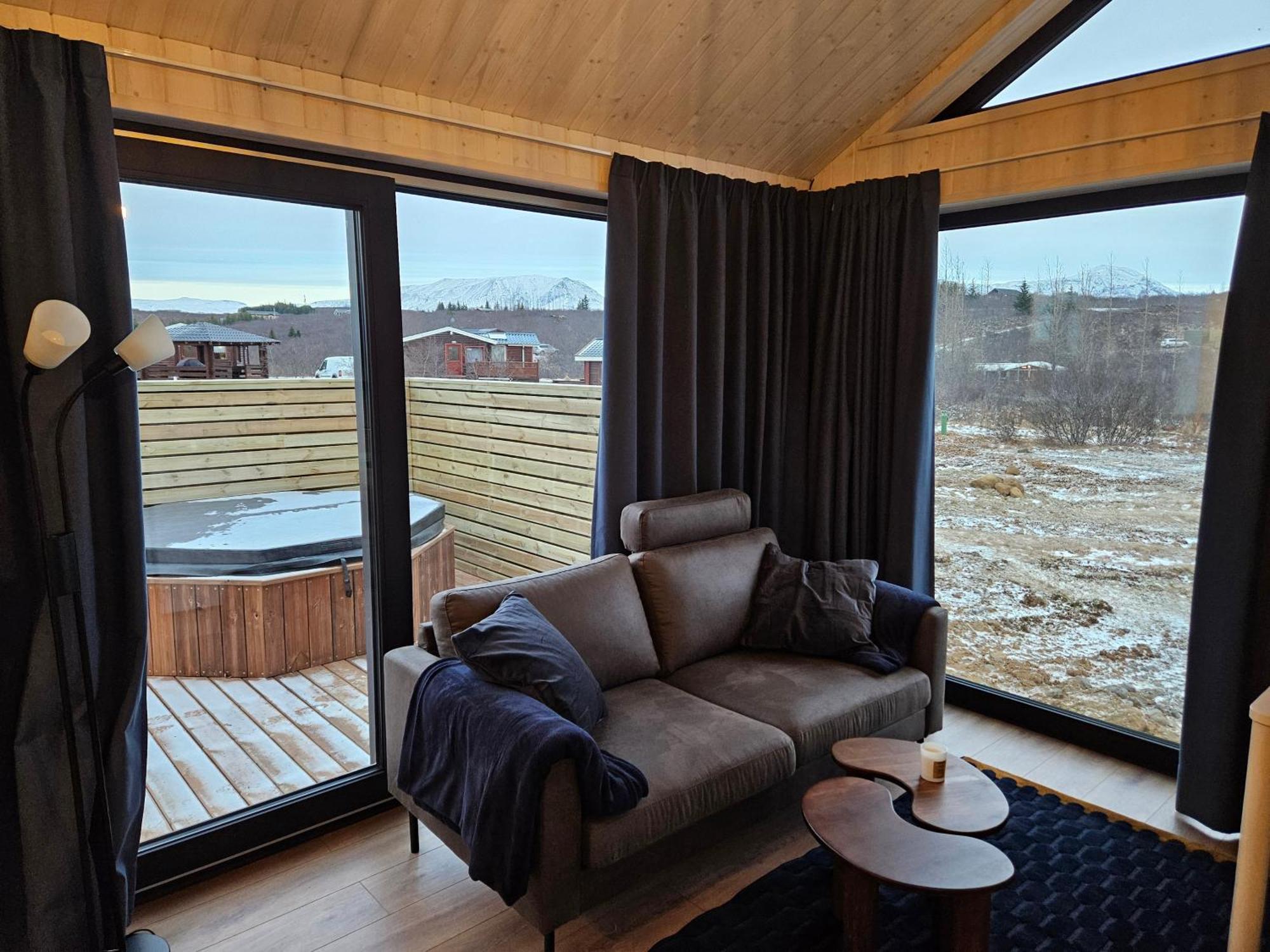 Uthlid Cottages Екстериор снимка